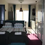 3-studio شقة *